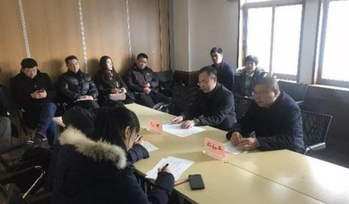 「要闻」吉林省委省政府关于开展向郭明亮同志学习活动决定